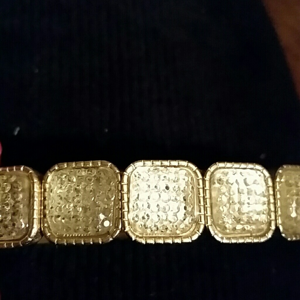Lemon Quartz Color Rhinestone Bracelet - Picture 3 of 3